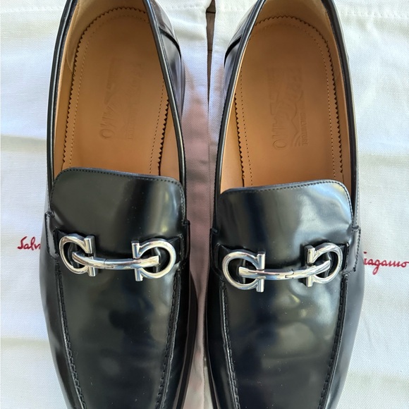 Salvatore Ferragamo Gustav Black Loafers — 12 EE — Worn Once Full Set + Receipt - Picture 3 of 12